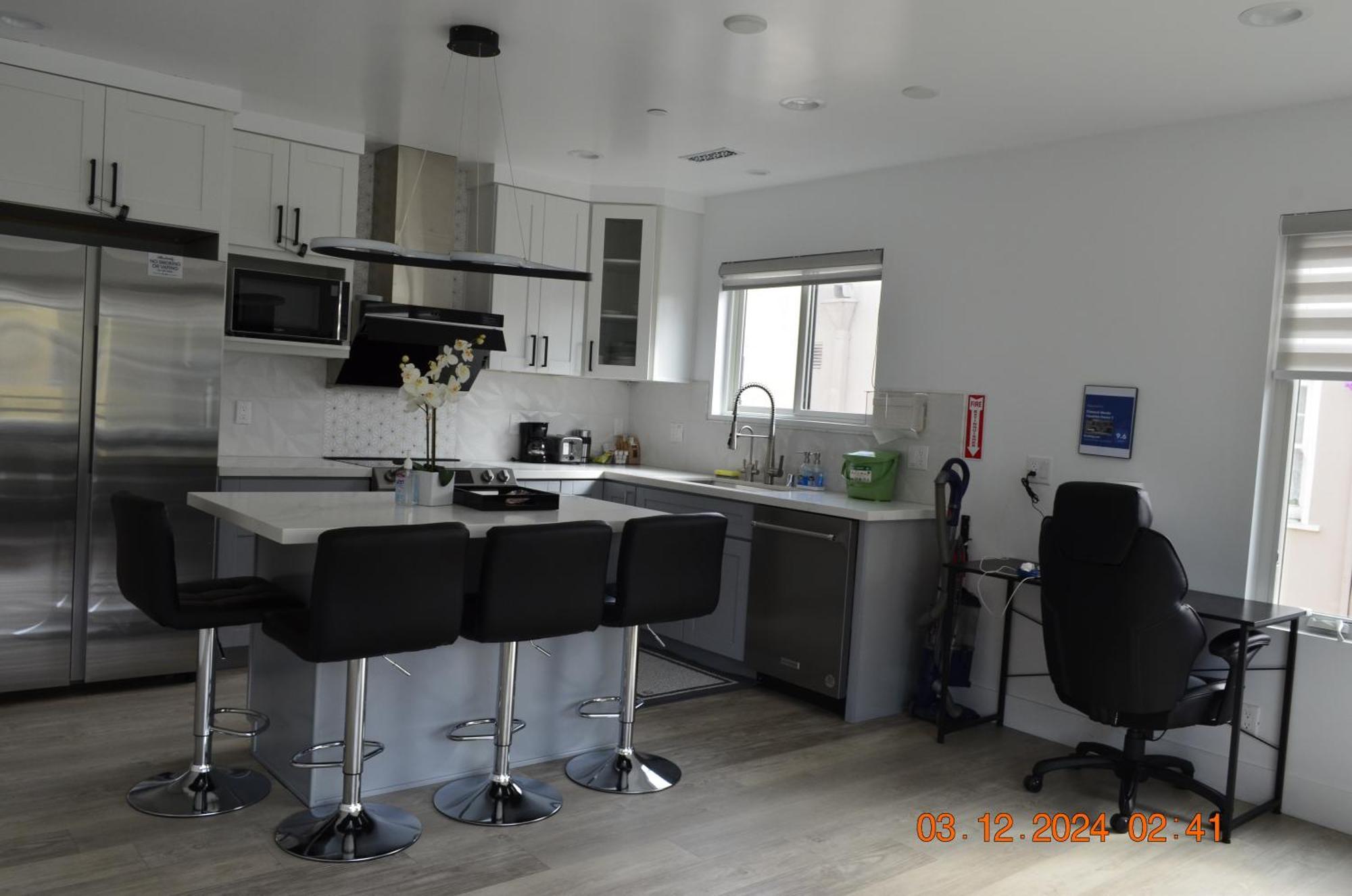Dimond Abode Vacation Home #1 Oakland Dimond District エクステリア 写真